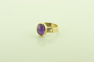 Gold & Amethyst Ring