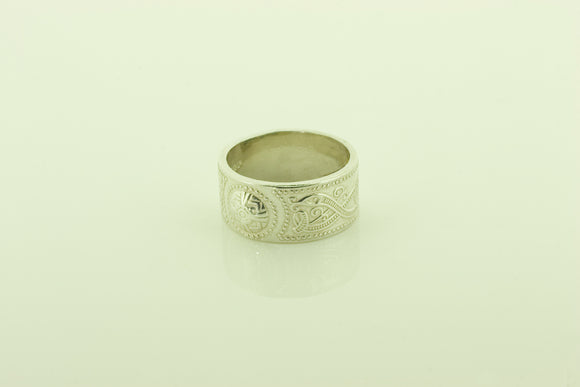 Silver Engraved Ring